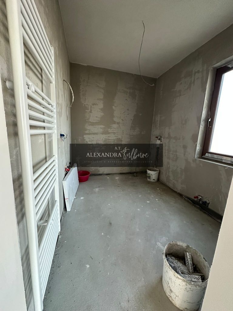 Casa de vanzare, P+1, 120 mp utili, 4 camere, 2 bai, 300 mp teren - Poză 2
