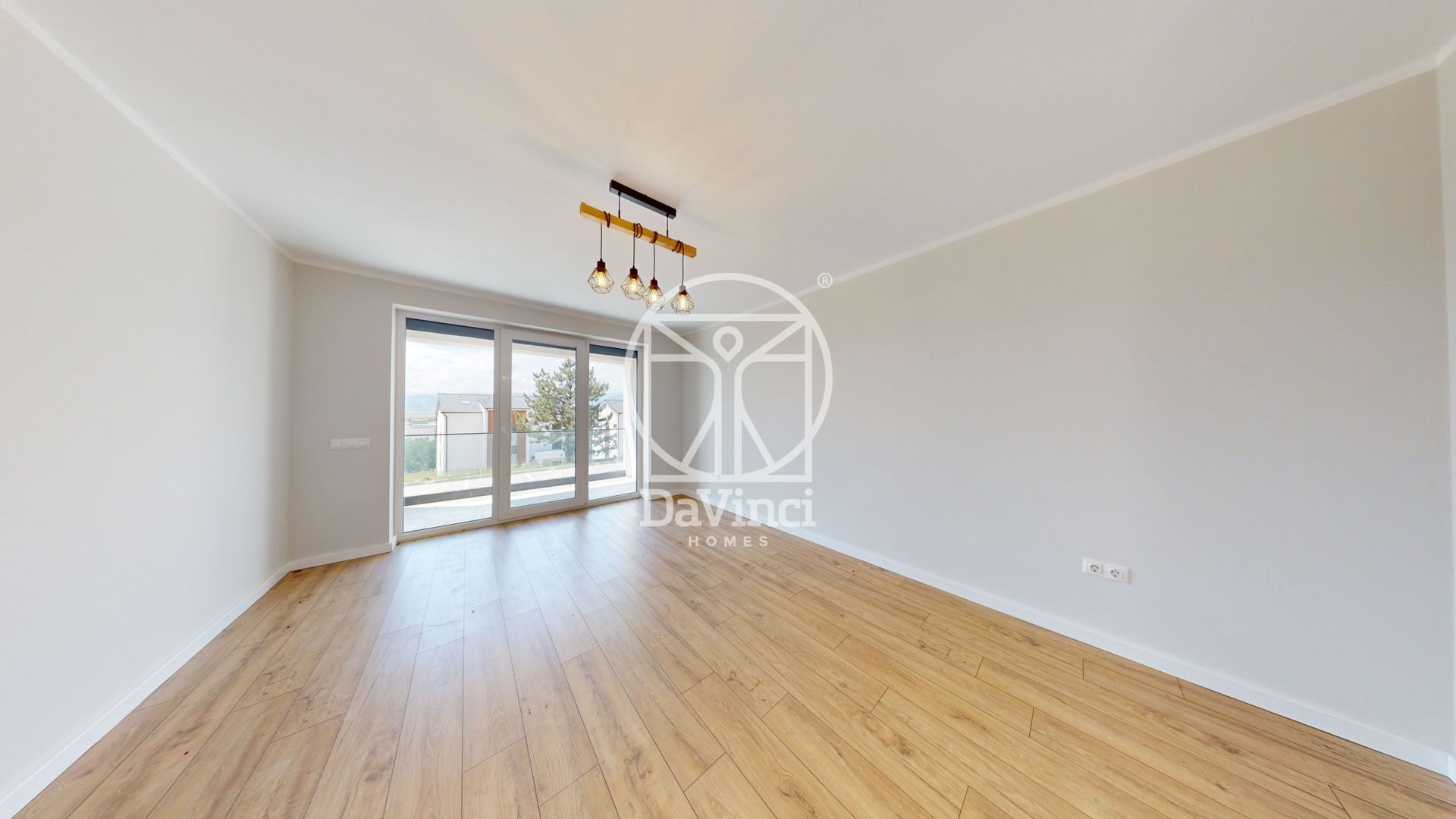 Apartament 2 camere, intabulat, finisat la cheie - balcon 7 mp - Poză 1