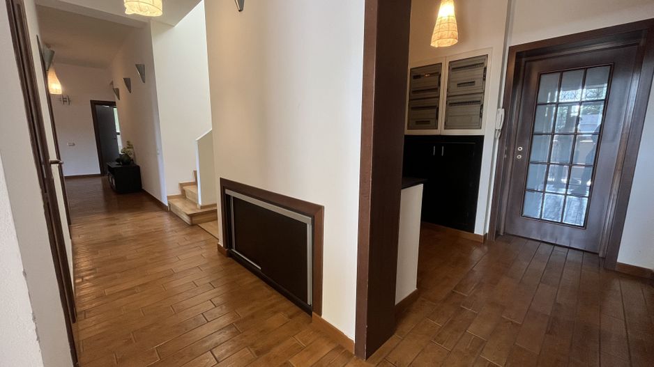 OTOPENI | Chirie Casa 13 Camere pretabil Notariat Cabinet Avocat - Poză 2