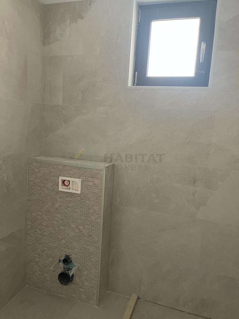 Vilă spațioasă Tunari | Curte mare | Complex închis - Poză 19