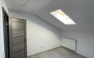 Apartament de vânzare | 3 camere | 67 MPU | Mansardă (4/4) - Poză 3