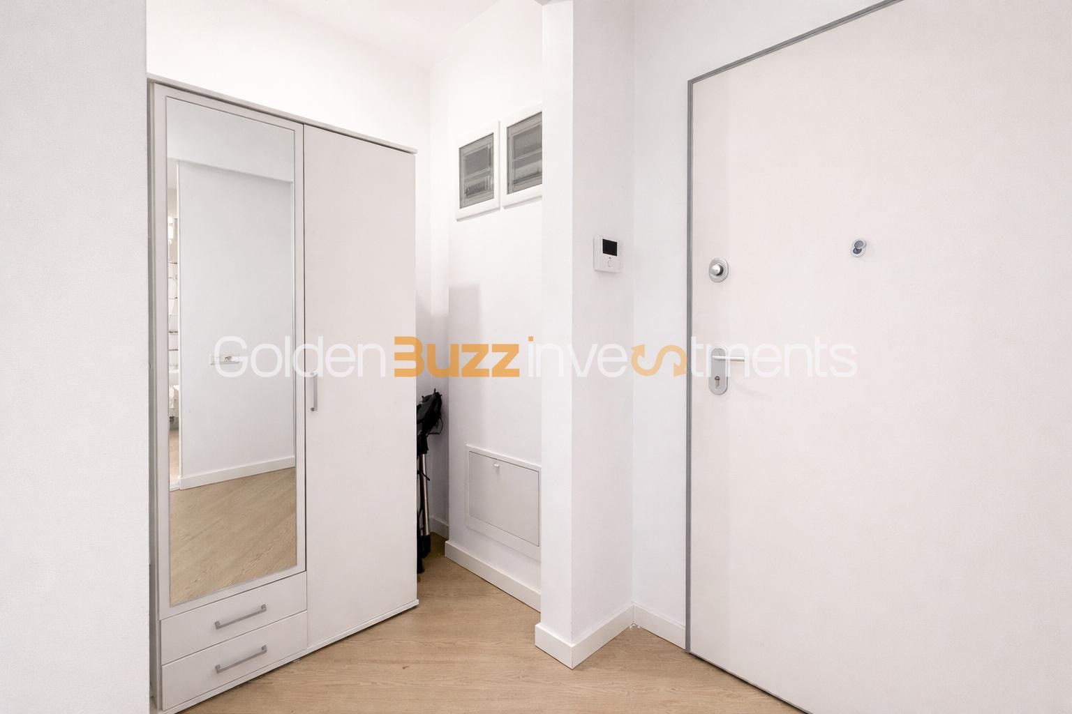 Studio Complet Mobilat & Utilat – Cortina North | Investitie ideala - Poză 4