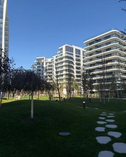 Studio premium, One Lake Club, vedere curet interioară, complex exclusivist - Poză 13