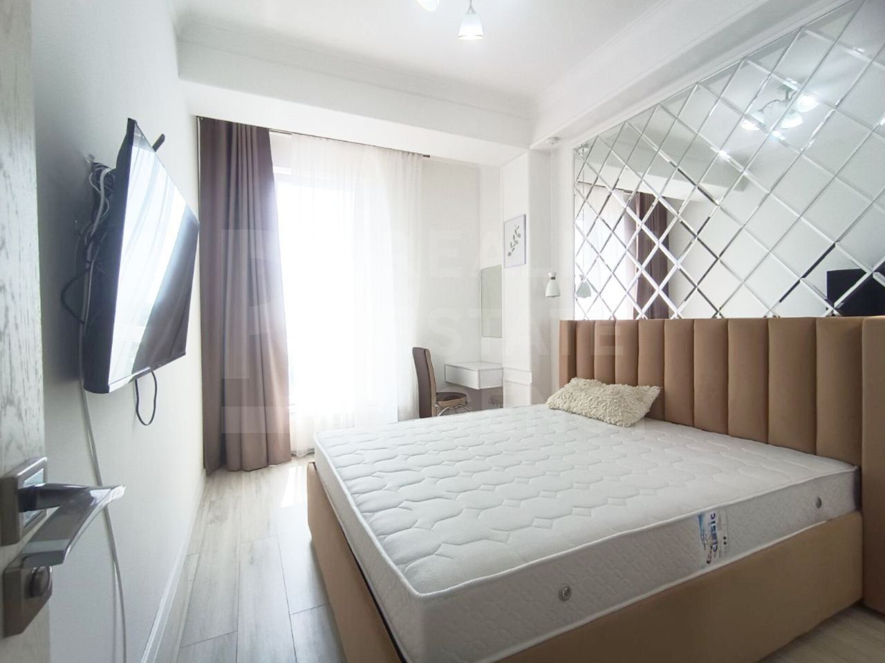 Chirie, apartament, 2 camere, strada Tudor Strișcă, Botanica - Poză 3