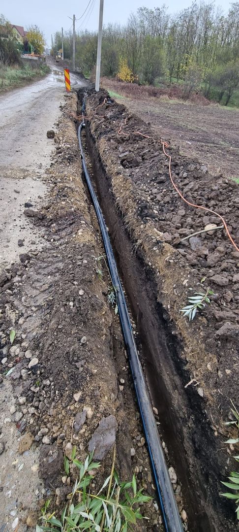 Stradal- Utilitati- Liziera Ciorogarla - Strada Sacamilor - Poză 2