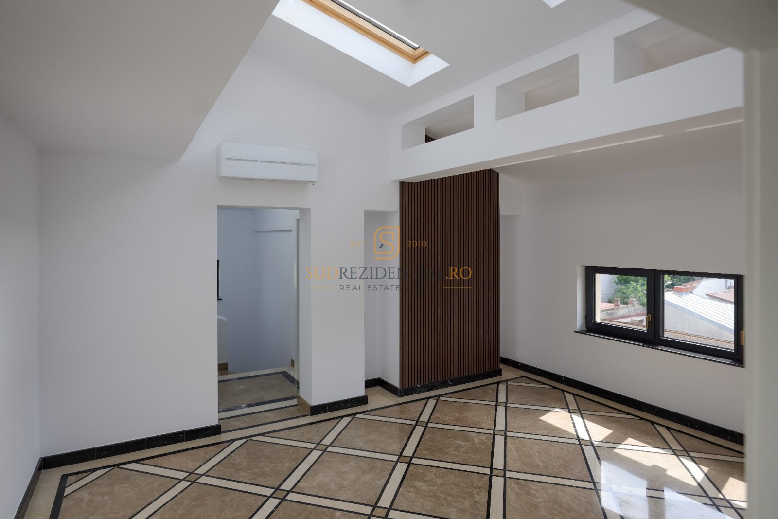 Inchiriere apartament tip duplex , ideal birouri,  Palatul Parlamentul - Poză 9