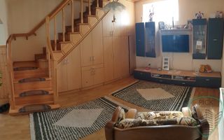 P 1015 - Casă cu 5 camere în Târgu Mureș, cartierul Unirii - Poză 4