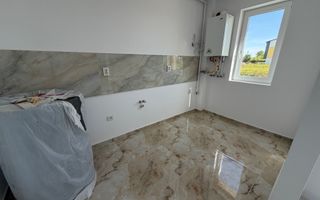 Terasa generoasa. Disponibil imediat. - Poză 2