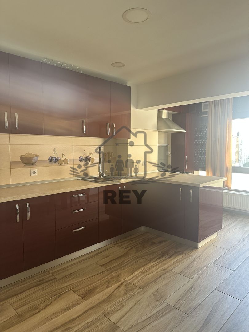 De inchiriat- Apartament 2 camere, zona centrala, 80 mp, bloc nou - Poză 2