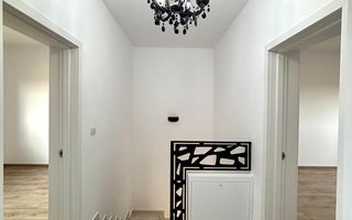 Duplex  cu 4 camere si teren generos , Sacalaz - Poză 11