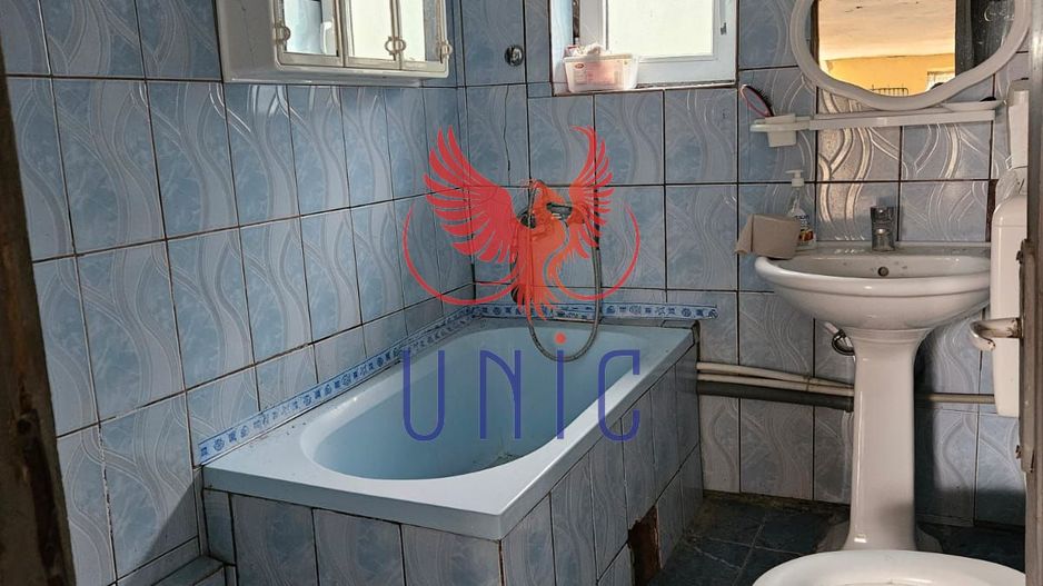Casa de vanzare – Ocazie unica pentru investitie Malu Mare - Poză 17