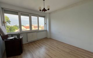 Apartament 3 camere, etaj intermediar – ultracentral, Piața Victoriei - Poză 1
