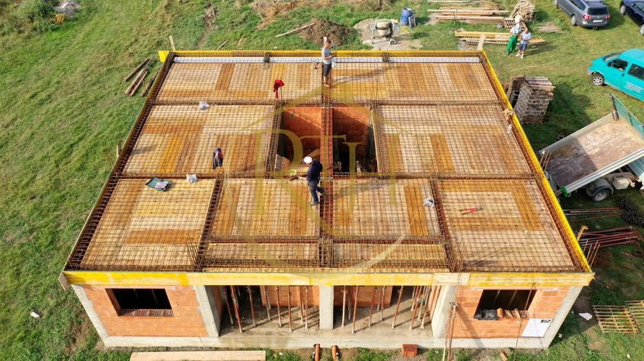 Oferim spre vanzare Duplex cu 5 camere situata in Ghiroda 0% Comision - Poză 7