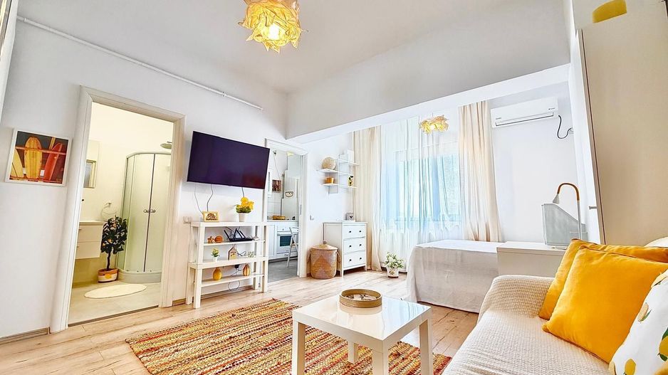 Prima Închiriere după Renovare Studio Premium  NewCity Residence - Poză 1