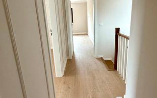 CASA TIP DUPLEX DESPARTIT PRIN GARAJ - Poză 22