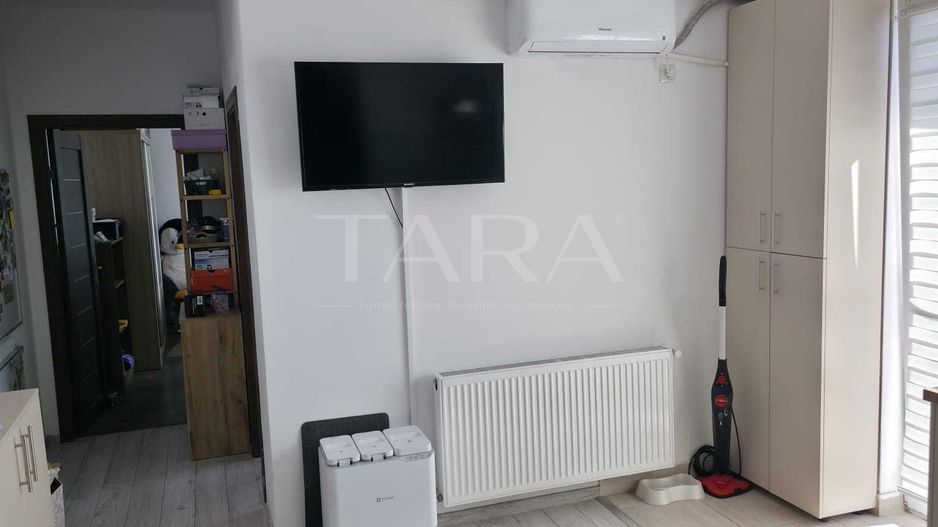 Vă oferim spre vânzare un apartament cu 3 camere în Florești. - Poză 3