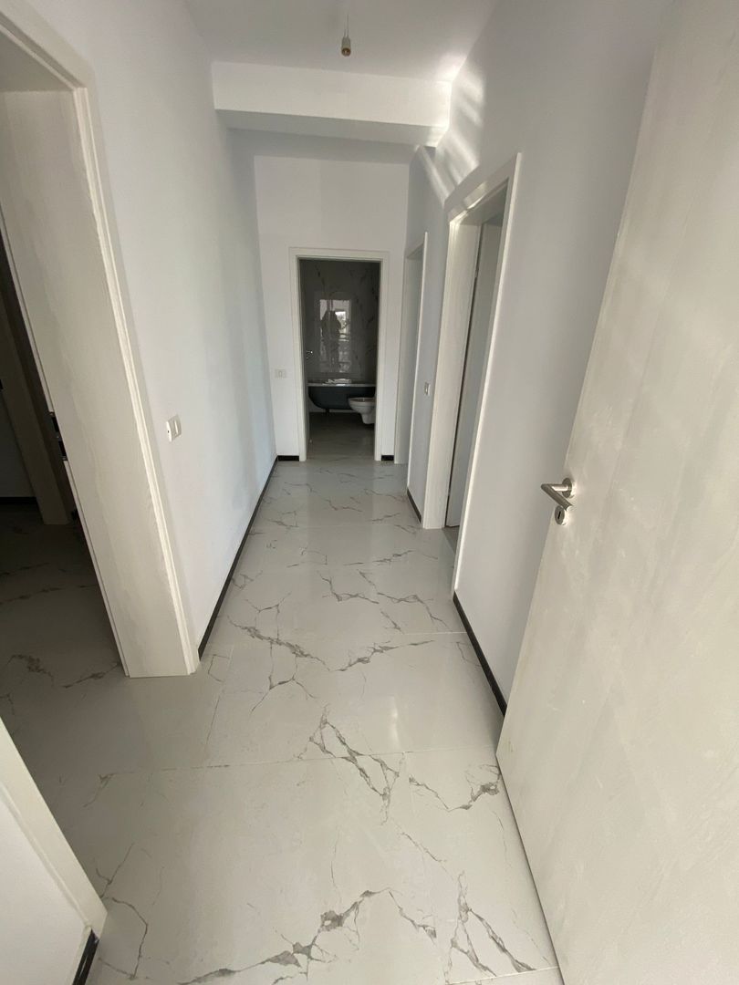 Giroc-Neptun | 3 Camere | Curte proprie | Decomandat | Lift | Disponibil imediat - Poză 4