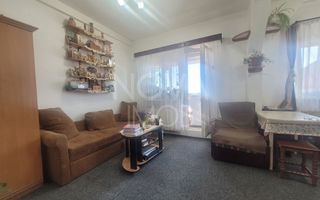 Apartament tip mansarda cu balcon, mobilat-utilat, Valea Aurie - Poză 7