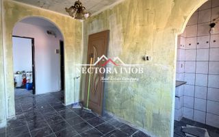 NECTORA IMOB-Apartament 3 camere, 2 bai, 3 balcoane, Zona Velenta,65mp - Poză 2