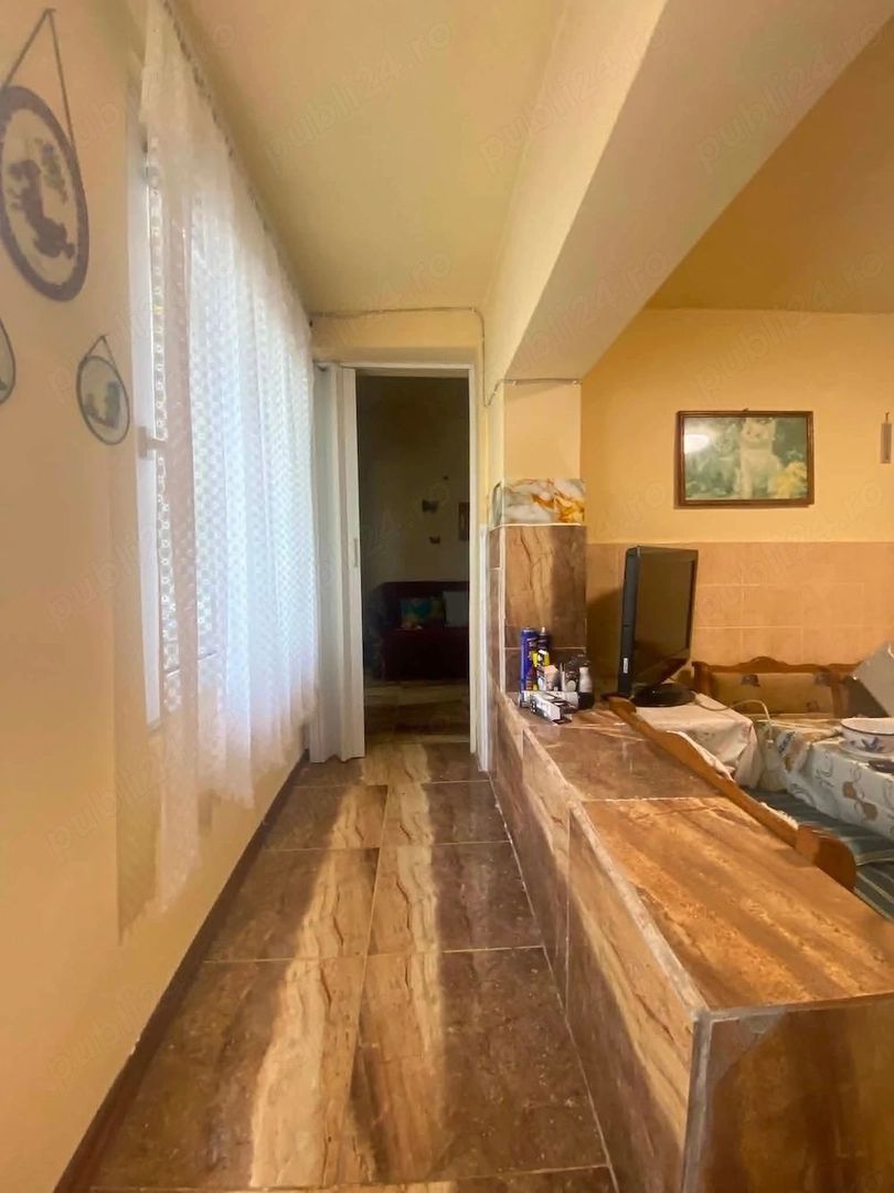 BRASADAS vinde casa individuala in zona 14 mai. - Poză 4