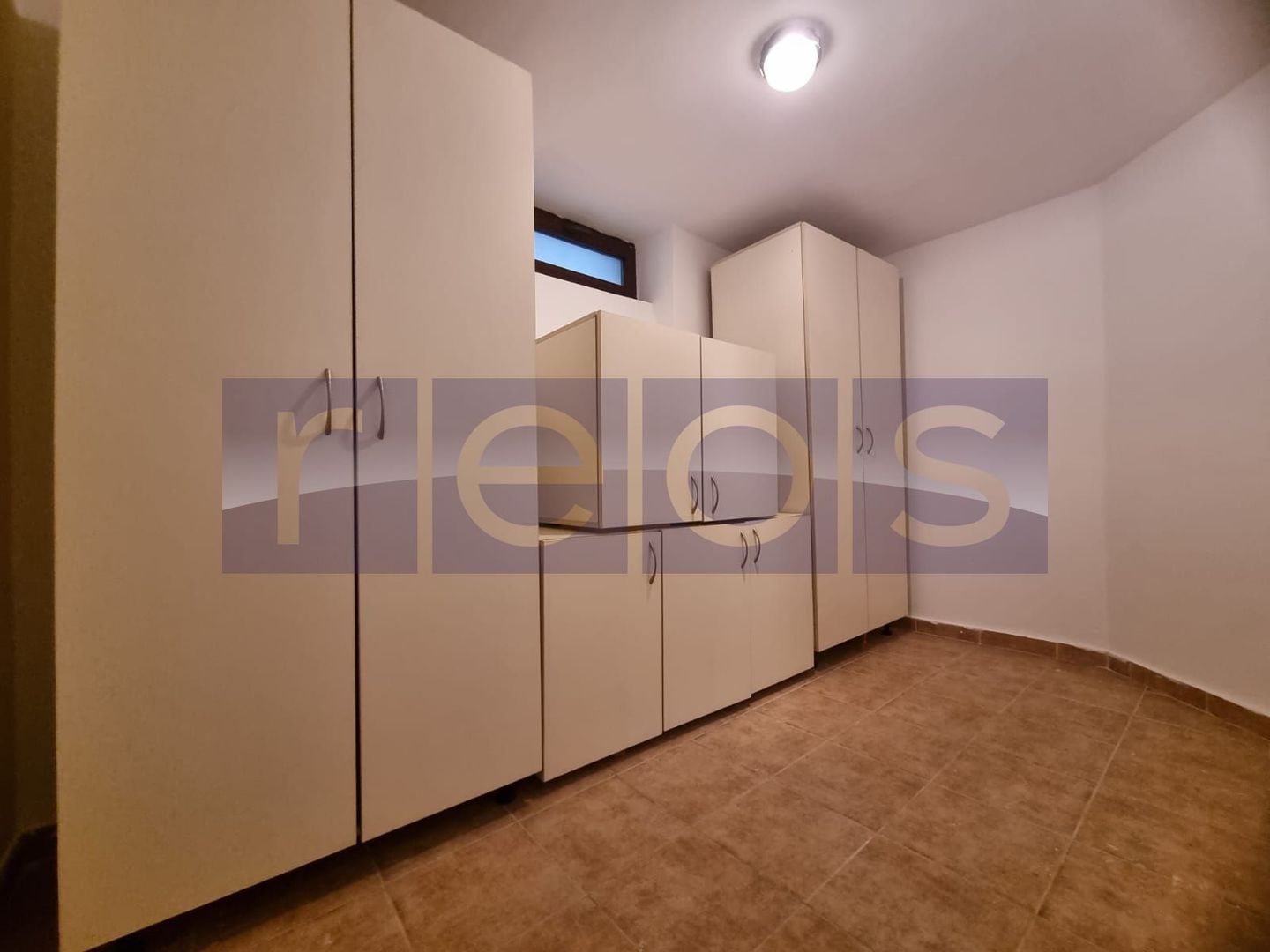 VANZARE- 9- CAMERE (S+P)- VILA -COTROCENI - Poză 35