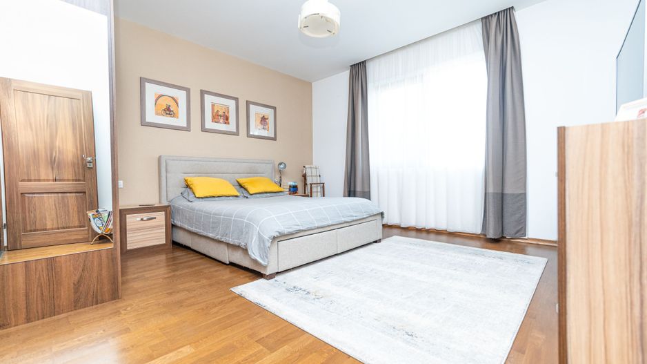 Vila premium cu teren generos! Confort și eficienta in Sanleani - Poză 1