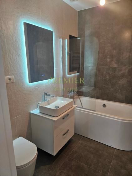 CLADIRE BIROURI SAU COMERCIAL | 550 MPU | 22 CAMERE 10 BAI 8 PARCARI | DAMAROAIA - Poză 2