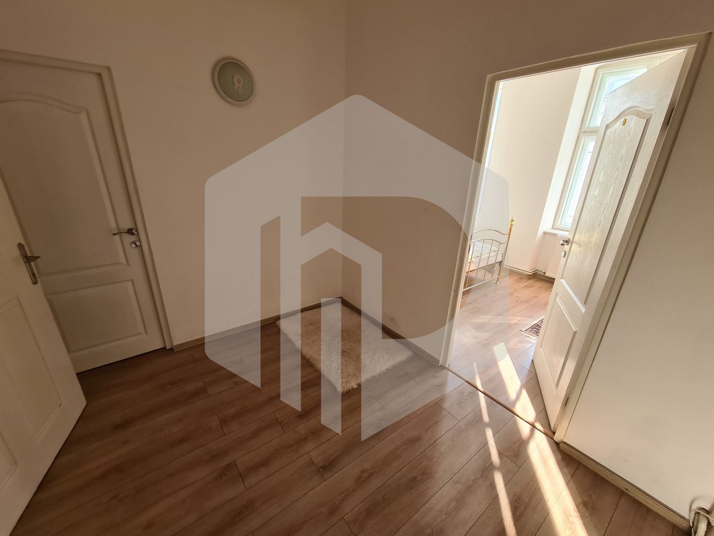 Apartament 3 camere zona cenrala langa Sala Thalia - Ideal Investitie - Poză 2
