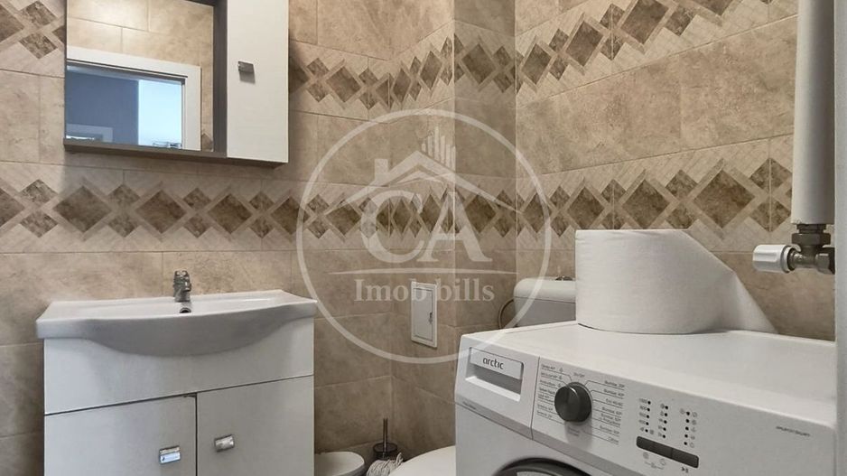 Apartament de închiriat cu 3 camere în Prima Nufarul, Oradea. - Poză 9