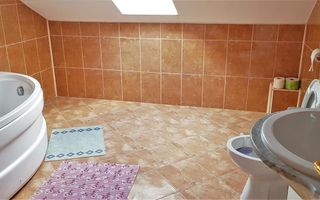 Casa  5 camere  2 garaje  780 mp teren Zona Schit - Poză 16