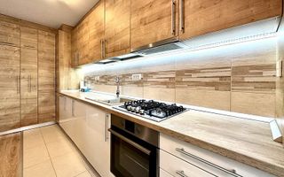 Un apartament cu 3 camere + loc parcare, primitor și modern, în zona Centrală - Poză 5