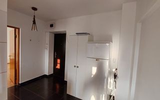 Garsoniera Metrou Costin Georgian, spatioasa, mobilata - Poză 6