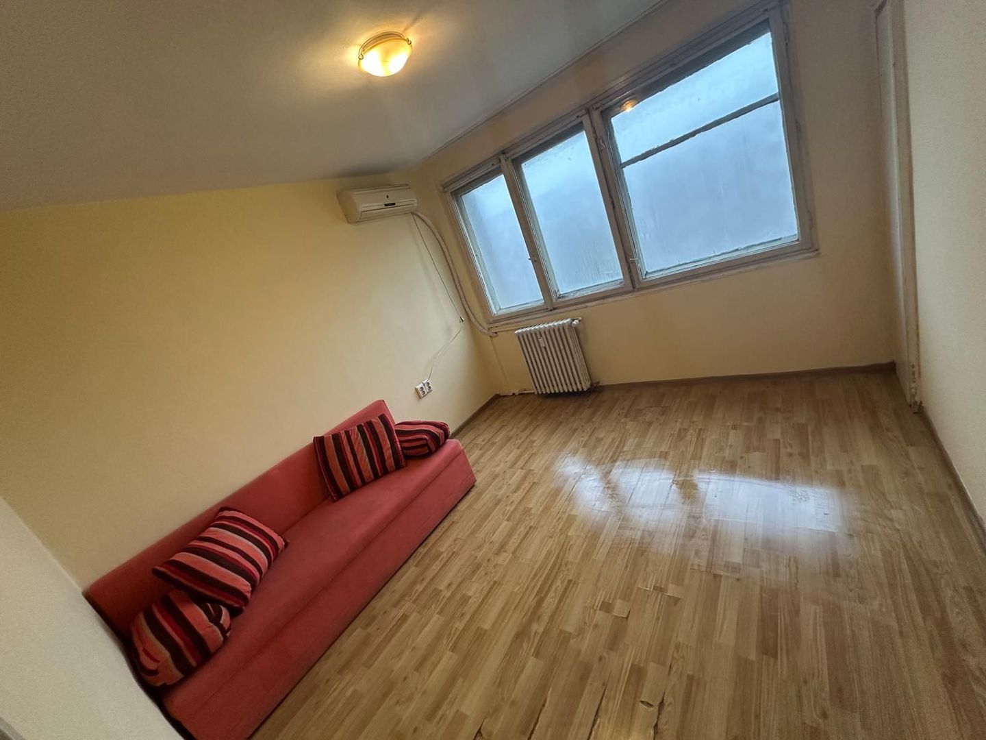 Apartament 2 camere- lângă metrou- Ștefan cel Mare - Poză 1