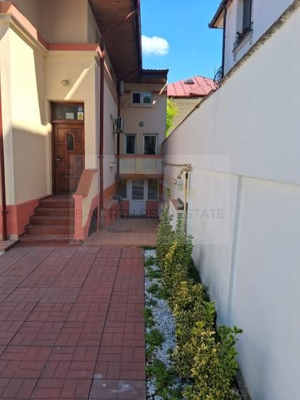 Vilă D+P+M | Tineretului | 145 mp | Curte 132 mp | 5 locuri de parcare - Poză 4