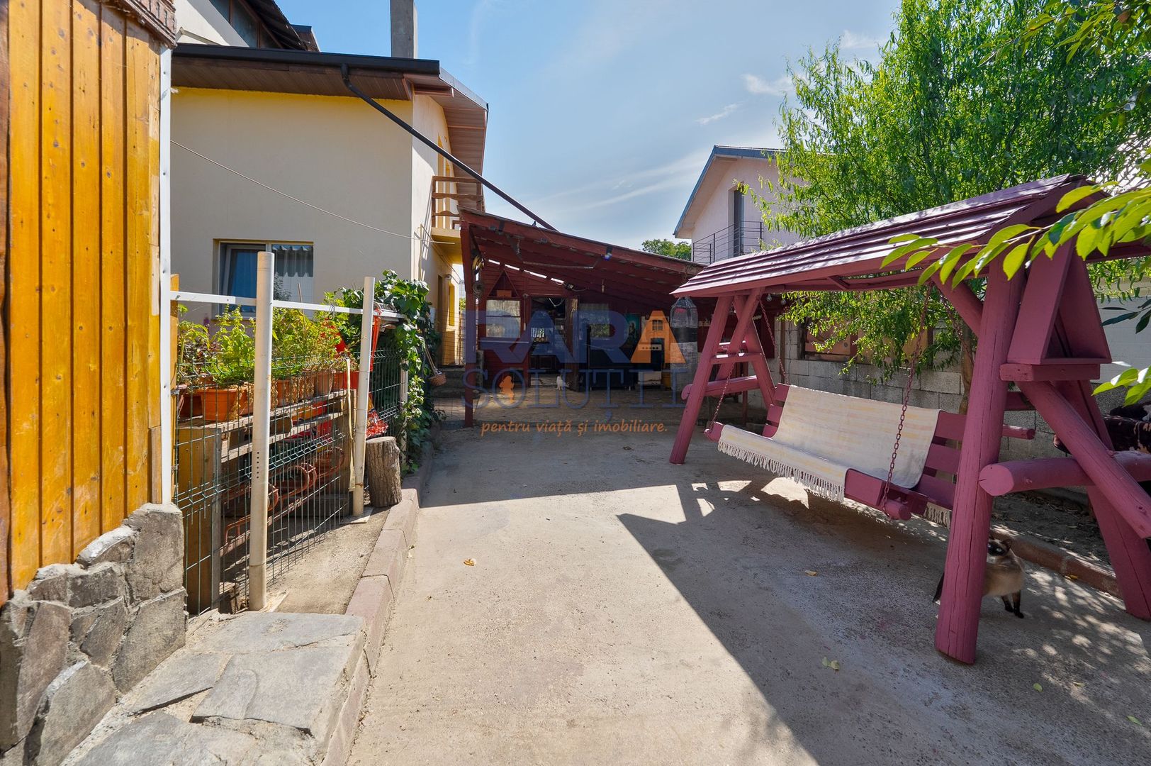 Vilă din cărămidă cu 4 dormitoare și 3 băi - Poză 17