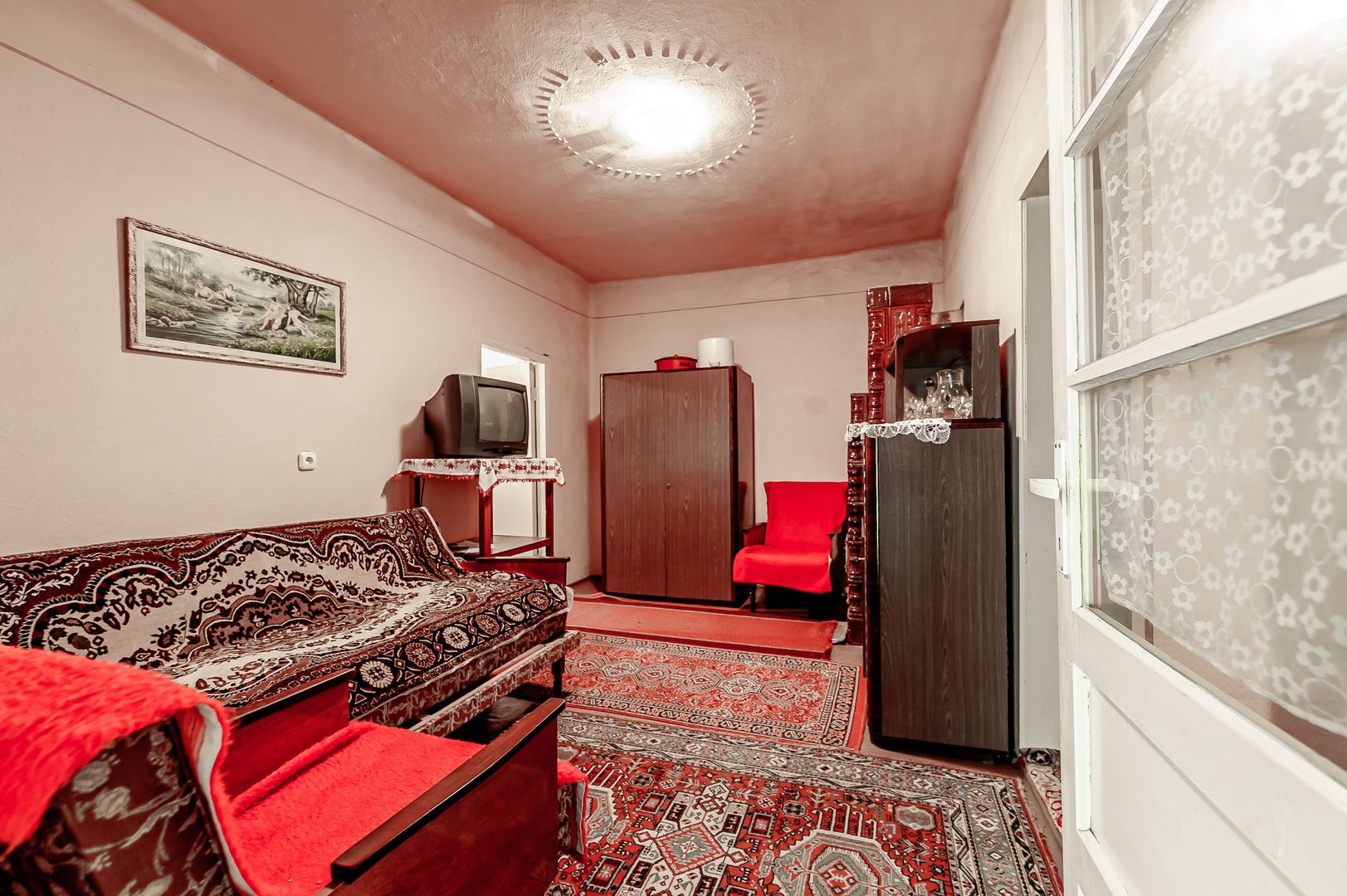 Casă cu 3 camere Peregul Mic - Poză 11