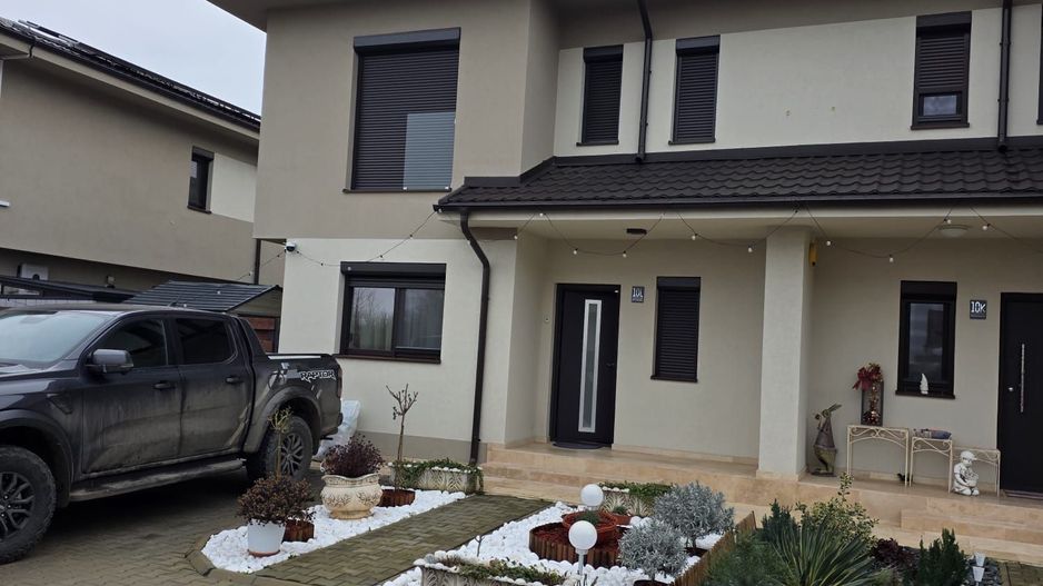 Vila eleganta CORBEANCA 5 camere - Poză 1