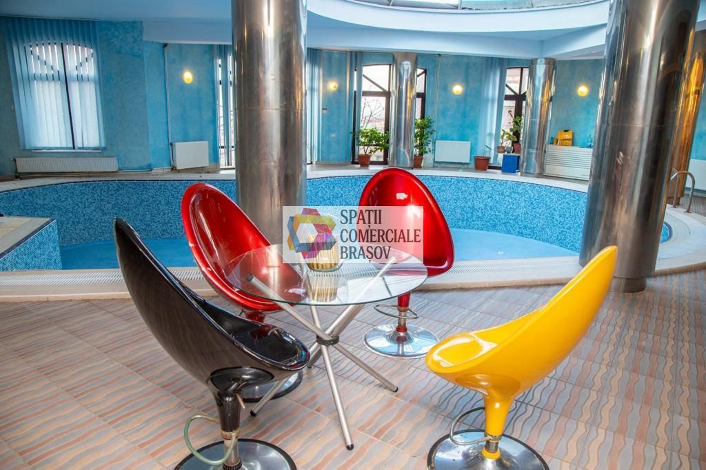 Conac cu piscina - 1810 mp - Poză 12