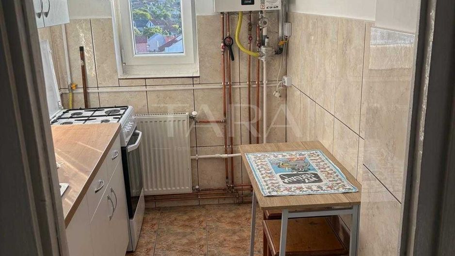 Apartament renovat complet, zona Piața Hermes - Poză 2