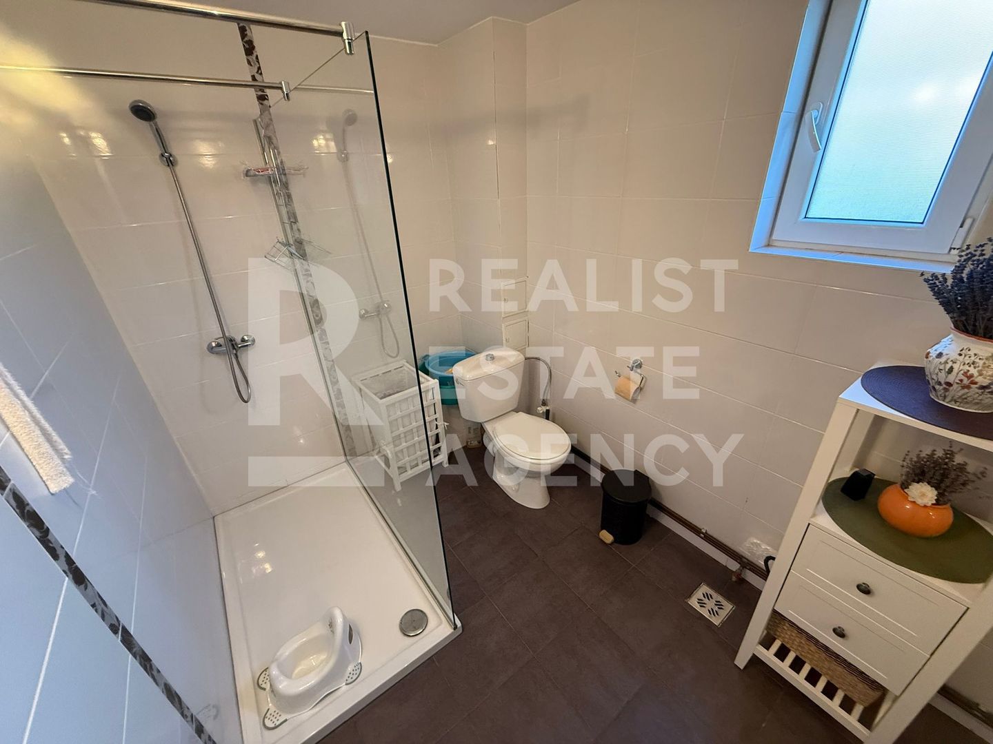 Vânzare, vilă, 5 camere și 1000 mp de teren, Valea Lupului, Iași - Poză 16