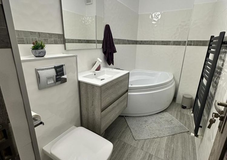 Apartament 3 camere, 71,78 mp, renovat complet, Inel 2 - Poză 7