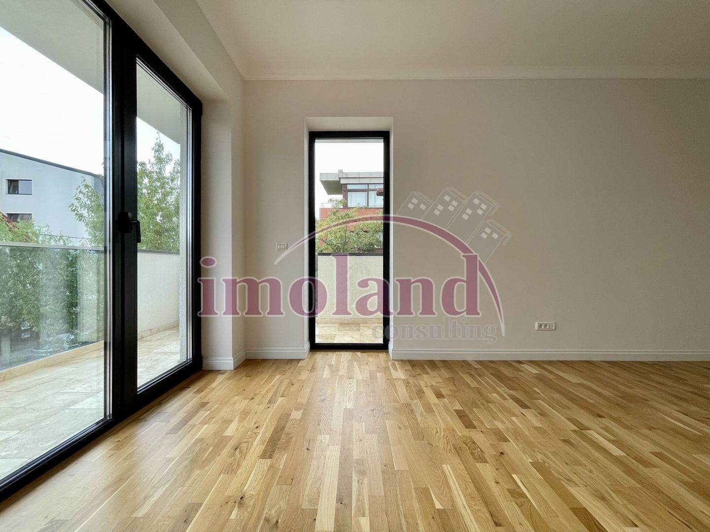 Închiriere apartament 3 camere, 2 balcoane 105 mp - Tei / B. Văcărescu - Poză 12