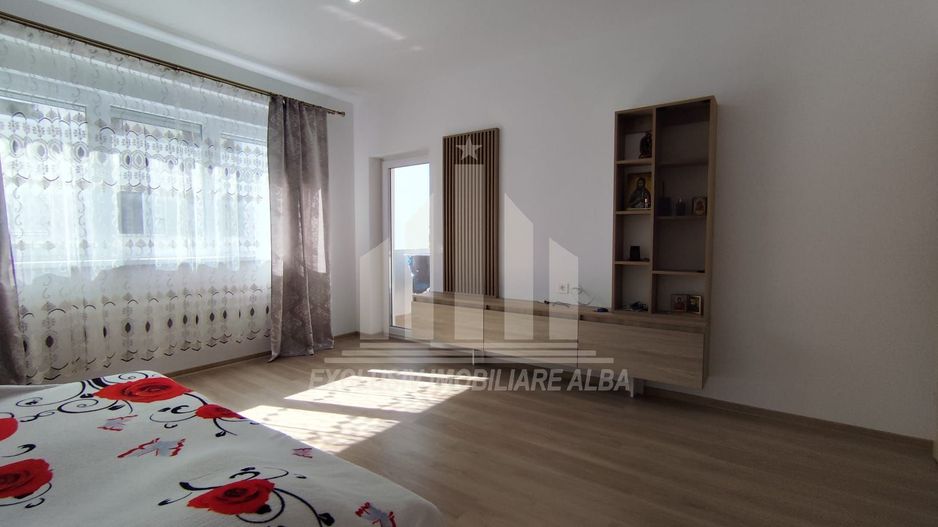Apartament cu 1 camera de vanzare, Alba-Micesti - Poză 2