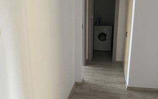 OCAZIE. Vanzare apartament cu 4 camere, central in Apahida. - Poză 8