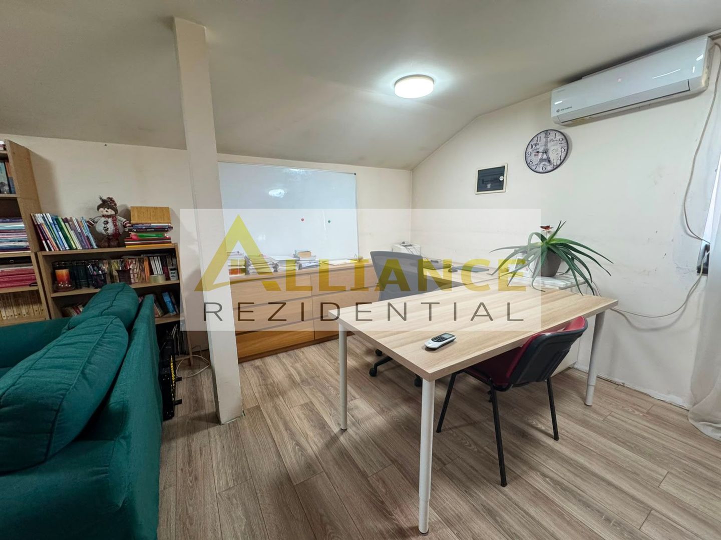 Vila individuala 7 camere - 3 bai { Strada Orizontului } - Poză 19