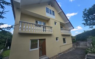 Casa de vanzare 1000 mp teren Cisnadie - Poză 10