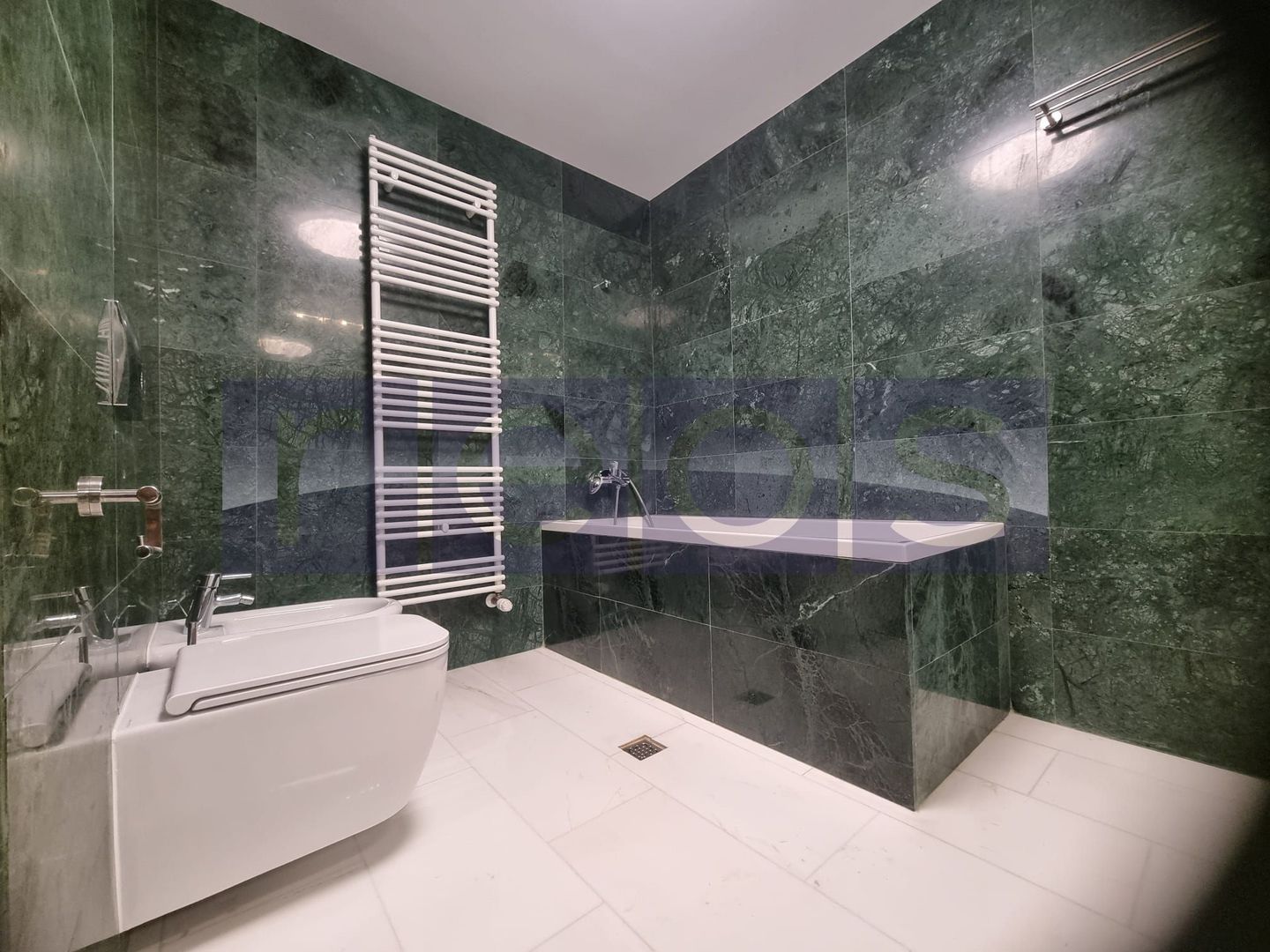 Vanzare penthouse cu view spectaculos in Complex Upground - Poză 37