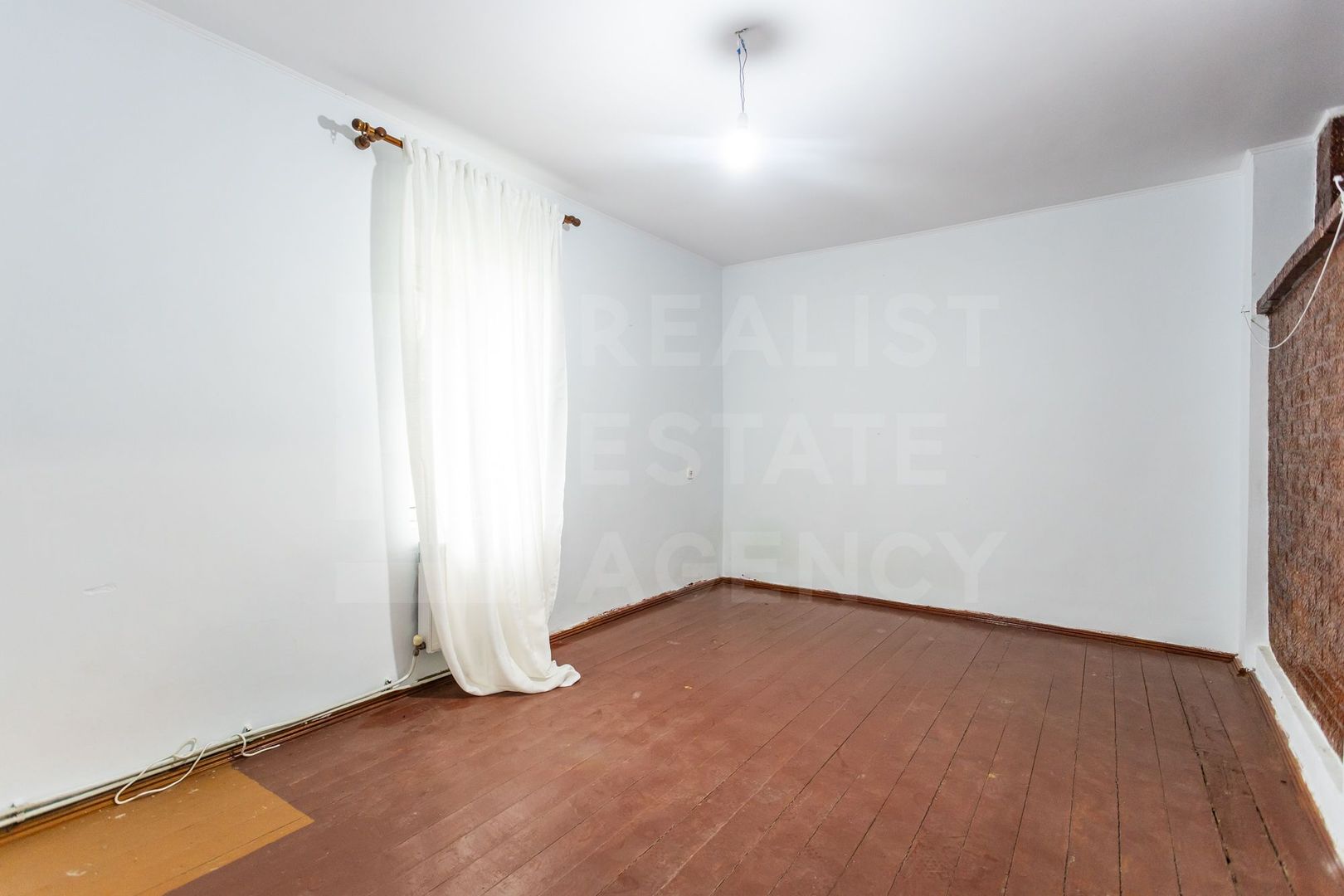 Casa vinzare 100mp, 2,3ari - Poză 13