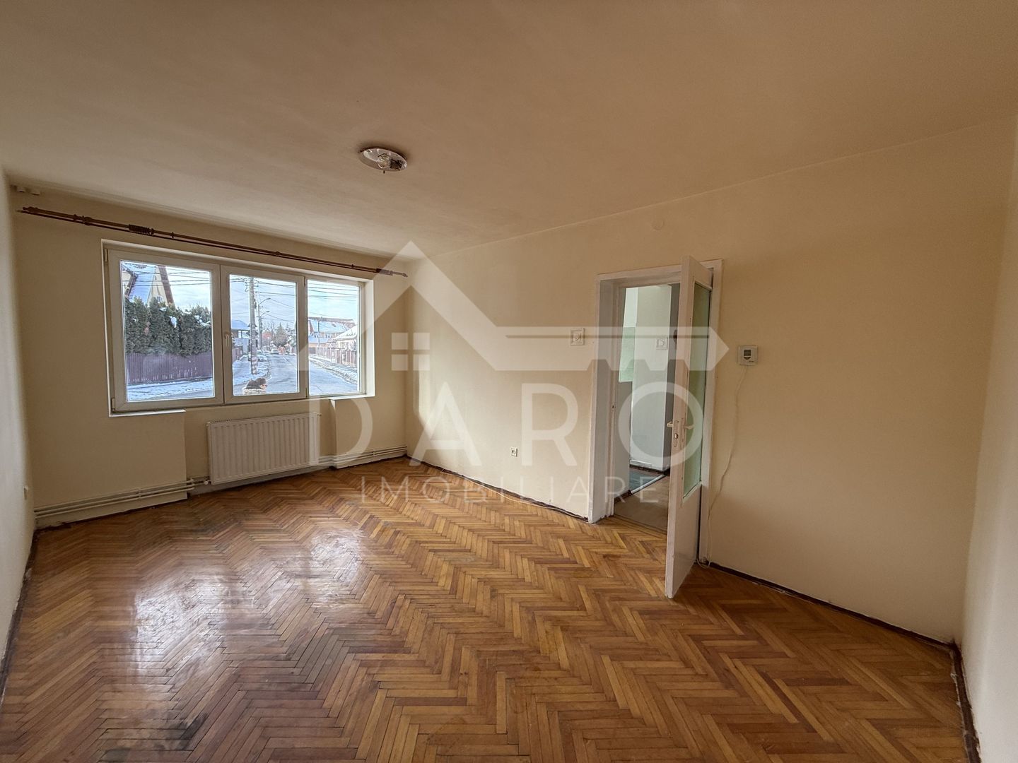 Apartament cu 2 camere de vânzare în Dacia, Targu Mures - Poză 6