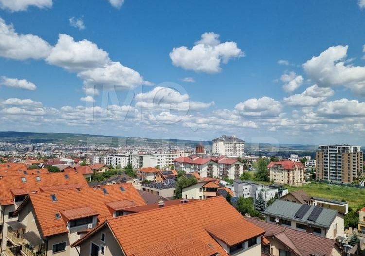 Penthouse pe 2 nivele, 5 camere, 160 mp,3 bai, 75 mp terase cu panorama superba! - Poză 10
